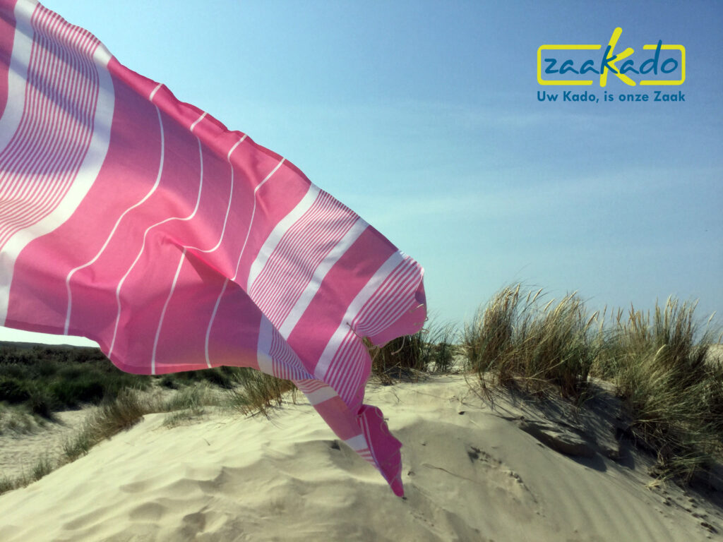 Hamam handdoek badlaken met logo ingewezen hippe zomer relatiegeschenken Zaakado Rotterdam hammam
