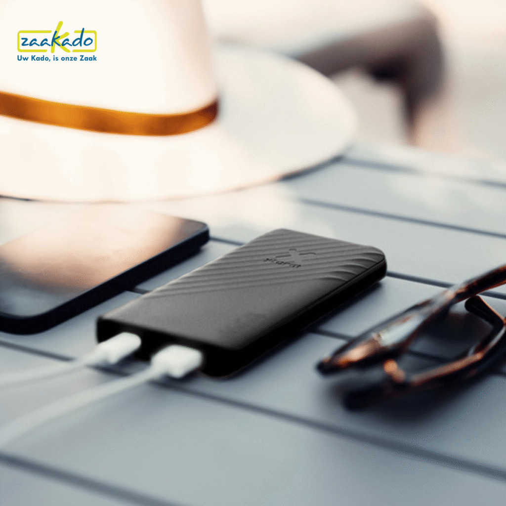 relatiegeschenken, gadget, powerbank met logo, zaakado