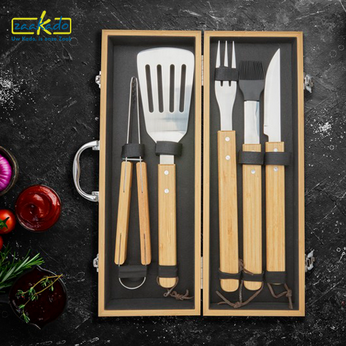 zomergeschenken als zakelijk cadeau, barbecue geschenken, bbq. origineel, zaakado