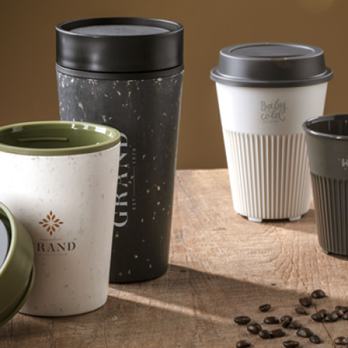 duurzame-bekers-koffie-thee-koffiebeker-met-logo-recyclen-kantoorpersoneel-koffieautomaat-weg-met-wegwerpbekers-circular-en-co-duurzaam-mvo-zaakado-rotterdam