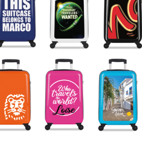 gepersonaliseerde-trolleys-custom-made-koffer-koffers-met-logo-reizen-vakantie-bedankje-medewerkers-kerstpakket-verpakking-feestdagen-zomer-uitzendbureau-zaakado-rotterdam