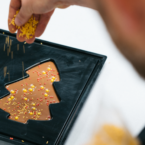 kerst-chocolade-bedrukt-met-logo-kerstcadeau- brievenbusgeschenk-feestdagen-kerstmis-traktatie-bedankje-personeel-uitzendbureau-callcenter-bouw-makelaar-notaris-zaakado-rotterdam