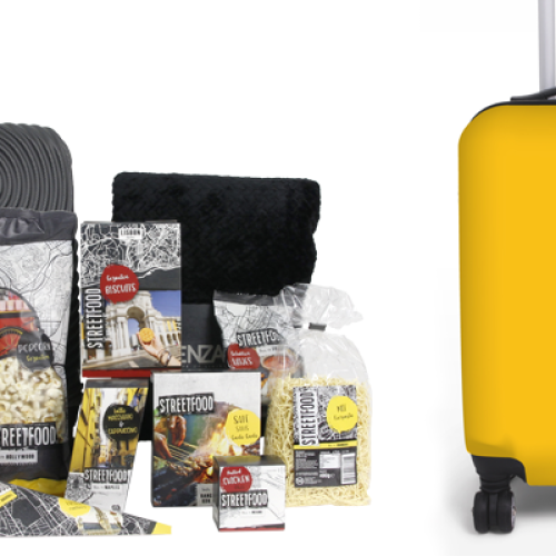 kerstpakket-trolley-gepersonaliseerd-origineel-kerstkado-koffer-food-wijn-luxe-reizen-persoonlijk-logo-huisstijl-bedrukking-doming-sticker-custom-made-zaakado-rotterdam