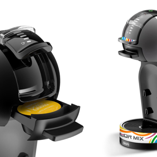 koffiemachine-gepersonaliseerd-koffie-dolce-gusto-bedrukt-eigen-ontwerp-functionele-relatiegeschenken-mini-me-corona-kerstpakket-zakelijk-cadeau-thuiswerkers-koffiecups-zaakado-rotterdam