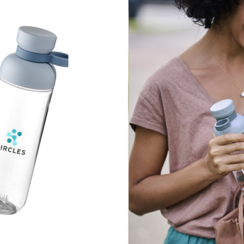 mepal-waterfles-gepersonaliseerd-met-logo-drinkfles-met-voornaam-bedrukt-full-colour-bedrukking-custom-made-unieke-relatiegeschenken-hip-jongeren-onboarding-cadeau-zaakado-rotterdam