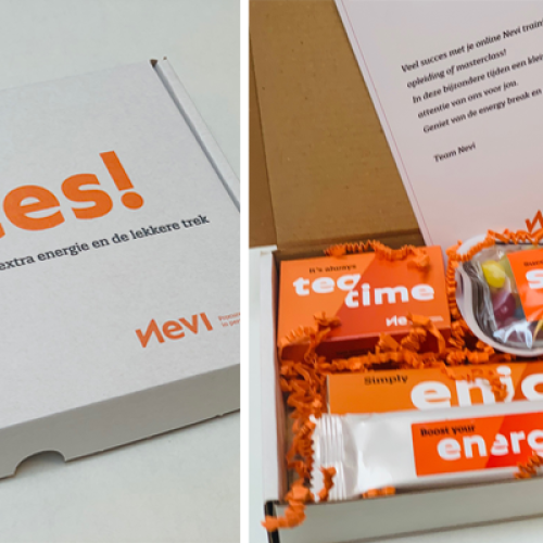 onboarding-welkomstpakket-scholen-universiteiten-opleidingen-gepersonaliseerd-brievenbuspakket-snoepzak-lekkernijen-logo-bedrukking-welkom-leerlingen-scholieren-studenten-zaakado-rotterdam