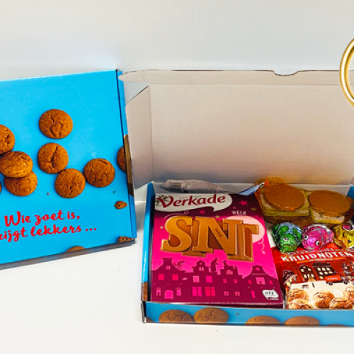 sint-brievenbus-cadeau-sinterklaas-thuiswerkers-bedankje-brievenbuspakket-chocoladeletter-personeel-corona-kado-gepersonaliseerd-kaart-A5-snoep-verrassing-zaakado-rotterdam