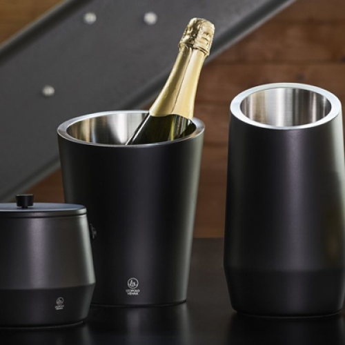 wijnkoeler-champagnekoeler-luxe-relatiegeschenken-nieuwjaarscadeau-feestdagen-champagne-feestelijk-cadeau-eindejaarsgeschenk-wijncadeau-directie-management-rvb-zaakado-rotterdam